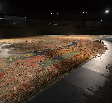 Queens Museum of Art | The Panorama of the City of New York | wide overview from northwest of Manhattan, including Central Park, the twin towers of the World Trade Center; The Bronx, Brooklyn, and in the distance Queens & Staten Island