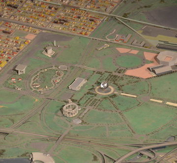 Queens Museum of Art | The Panorama of the City of New York | Flushing Meadows in Queens, including the Unisphere, the Queens Museum of Art (the New York Building), etc