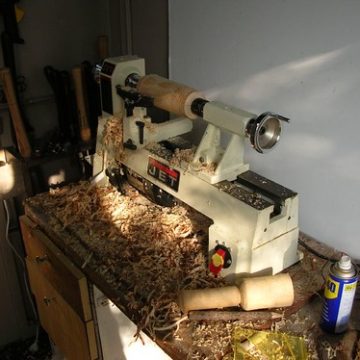 Another view of the lathe