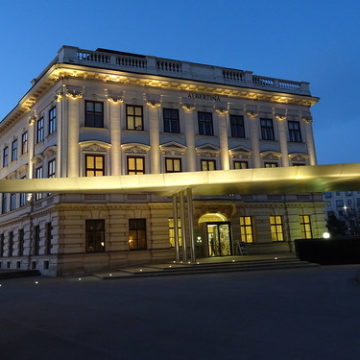 Wien, 1. Bezirk (the art of very renowned public places in the historic core of downtown Vienna), Albertinaplatz/Hanuschgasse/Augustinerstraße (Albertina)