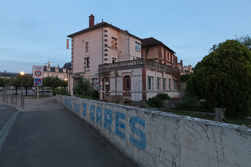 Hôtel des Deux Gares - Auxerre (France)