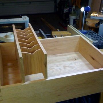 Hand tool cabinet assembly