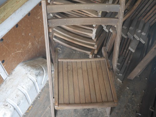 folding wooden chair