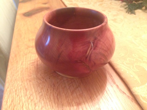 Aromatic Red Cedar (Juniperus virginiana) bowl