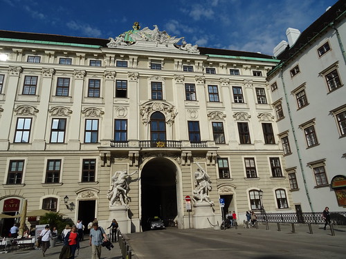 Wien, 1. Bezirk (the art of historic public places in the core of downtown Vienna), In der Burg (Hofburg/Reichsratstrakt)