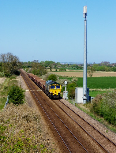 6Y32 approaching Beverley