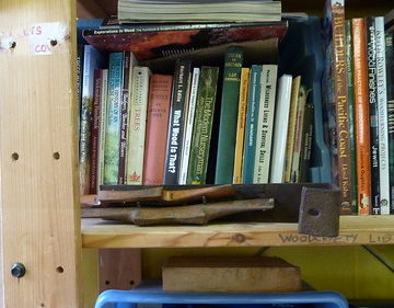 Woodcrafty Library