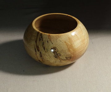 Spalted maple bowl